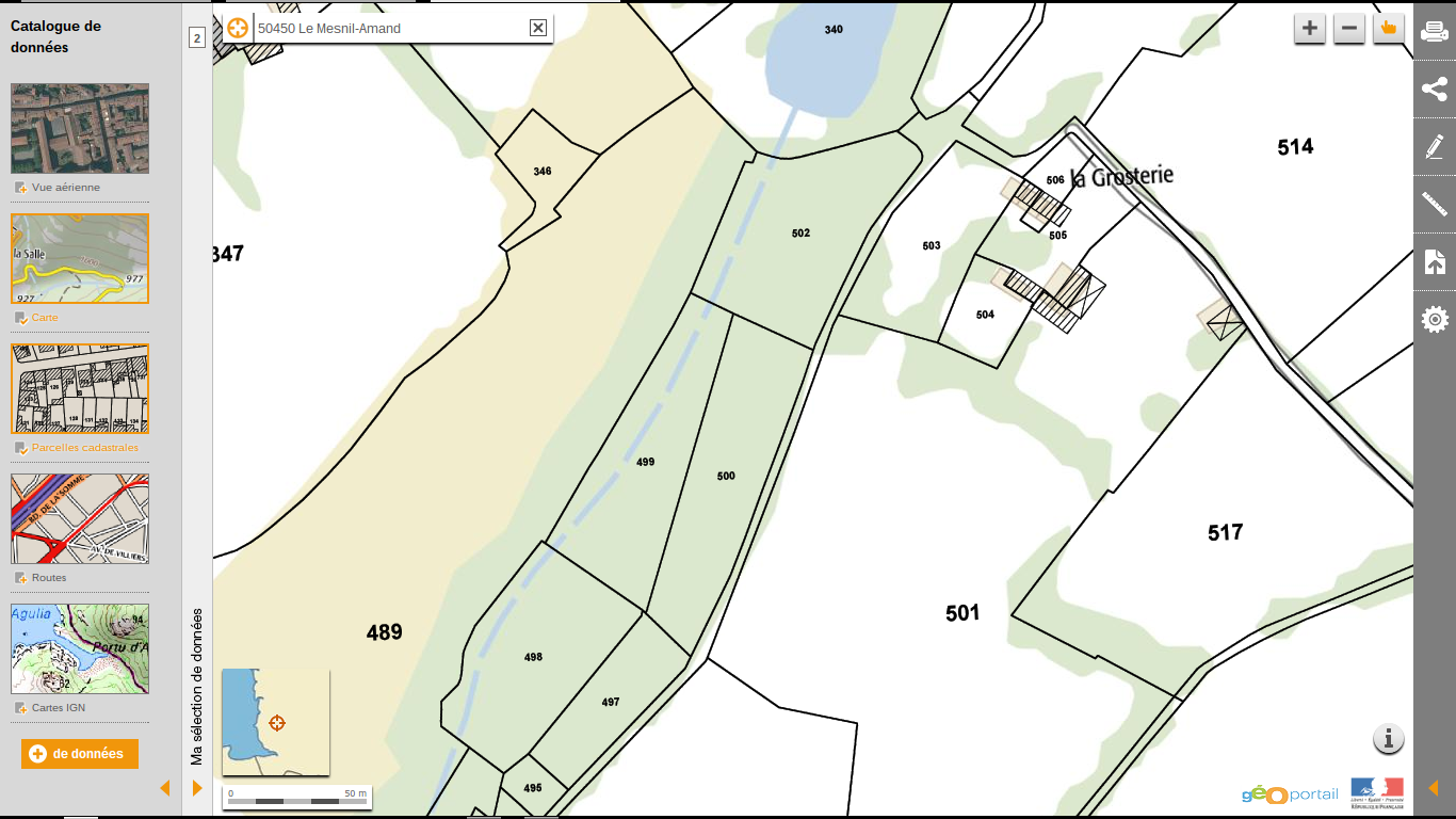 2015 Géoportail cadastral map showing La Grosterie, its buildings and surrounding parcels